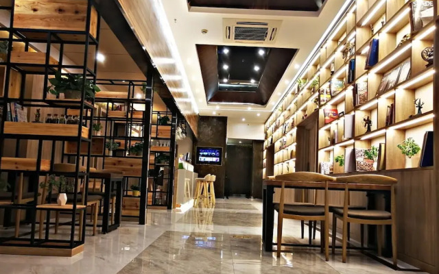 Shanghai Yiju Hotel