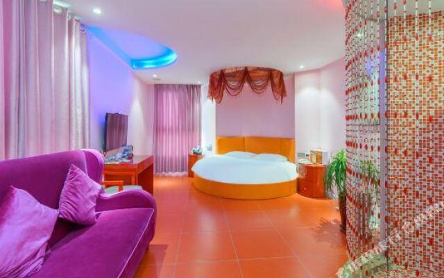 Caifu Holiday Hotel