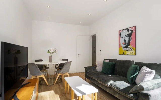 Suburban Serenity Family Home With Pool