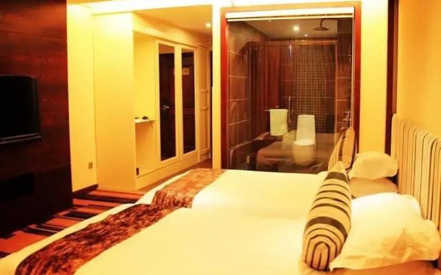 Chengdu Junxi Morrlinternational Hotel