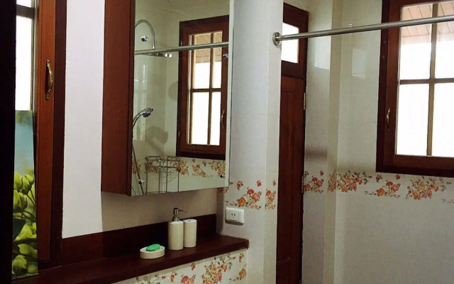 Chan Guest Villa