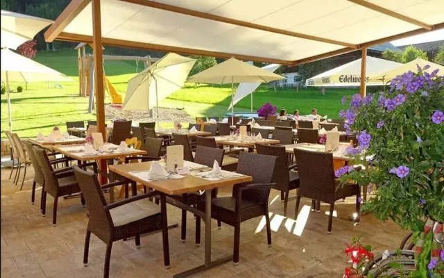 4* Familienhotel Taxerhof