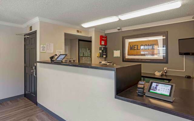 Extended Stay America Select Suites Denver Aurora South