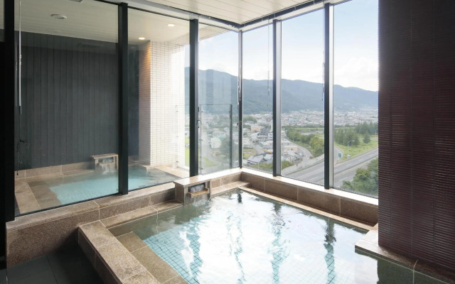 Candeo Hotels Chino