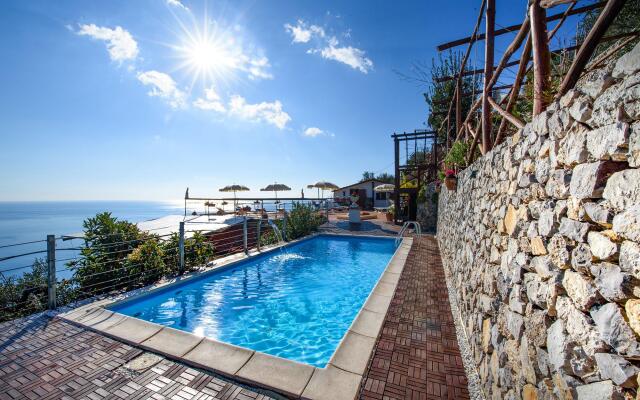 Villa Gioiello - Sea View Pool With Chromotherapy