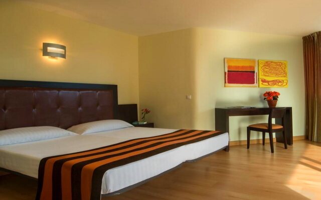 Portomar Apartments
