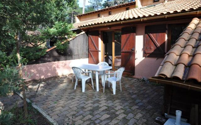 Maison jumelée dans la pinède pour 4 pers. - 2063