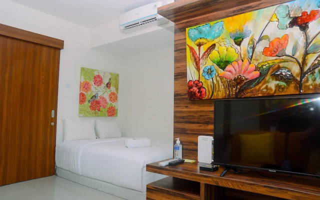 Cozy and Simple Living 1BR Grand Kamala Lagoon Apartment