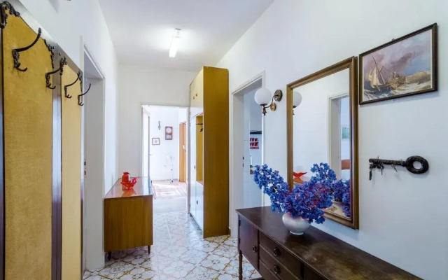 Nice Apartment in Premantura With 2 Bedrooms and Wifi