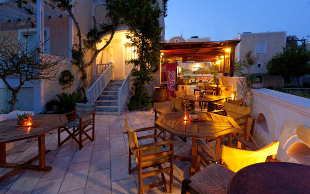 Sellada Apartments