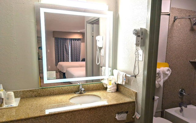 Days Inn by Wyndham Arcadia Louisiana