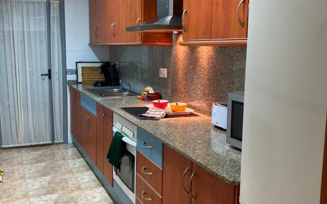 Bajos Con Terraza Privada Y Zona Comunitaria