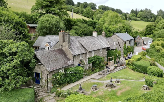 Tarr Farm Inn
