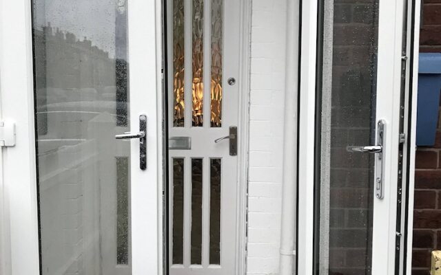 Stylish Modern 3-bed House nr Manchester City ctr