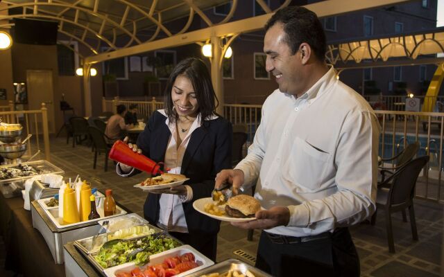 Staybridge Suites Queretaro by IHG