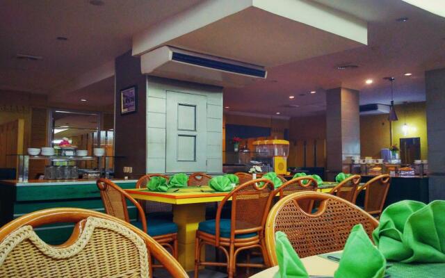 Furaya Hotel