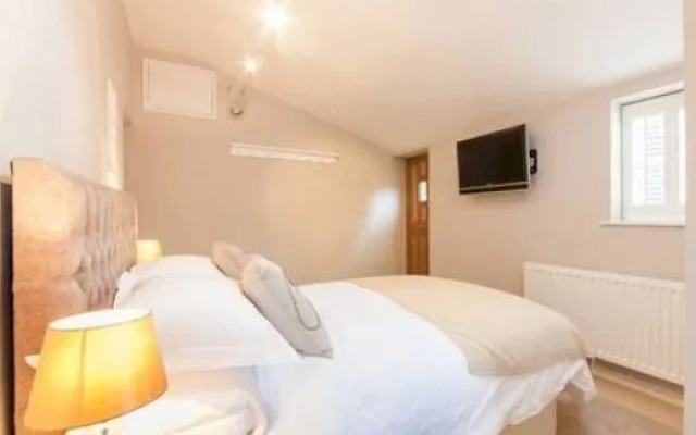 Brocas Lodge