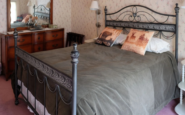 Guilford Bed and Breakfast