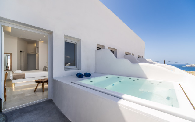 Serenità Luxury Suites