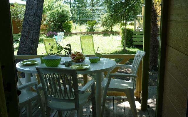 Bungalow With 2 Bedrooms in Sorbo-ocagnano, With Furnished Garden and