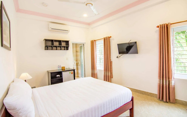 Hung Do Beach Homestay