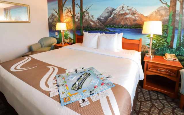 Quality Inn & Suites Sequim at Olympic National Park