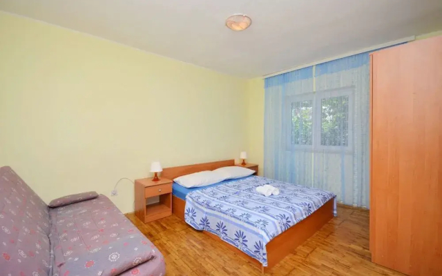 Apartment Dayspring