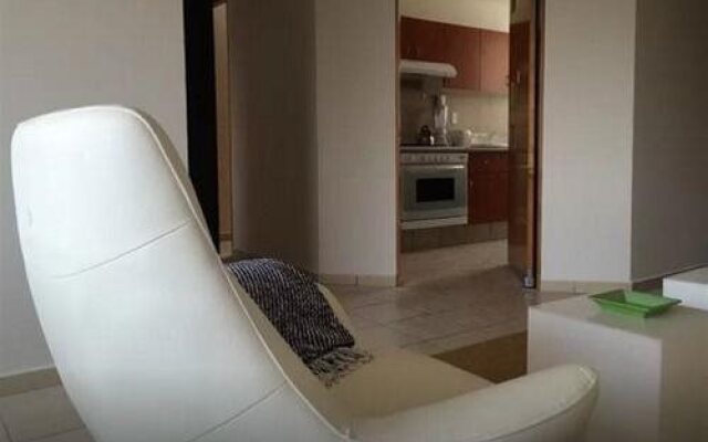 2 Beds 2 Baths Rooms Condesa