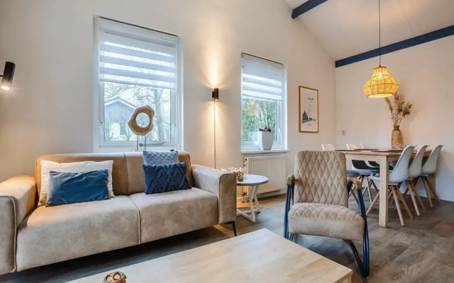Comfortable Bungalow With Dishwasher Near the Beach