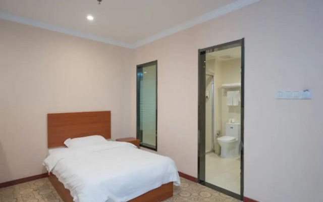 GreenTree Inn Wuhu Fangte Second Phase Nanxiang Wanshang Express Hotel