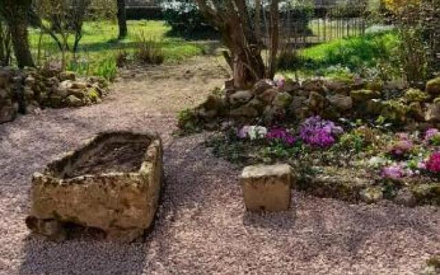 Propriete Familiale Merle Proche Paray Le Monial