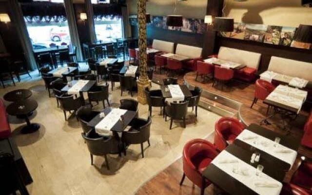 Natali Luxury Suites