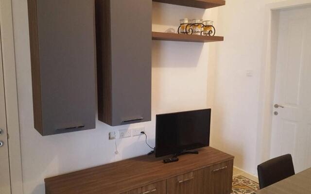 Fully Air-conditioned Traditional Maltese House