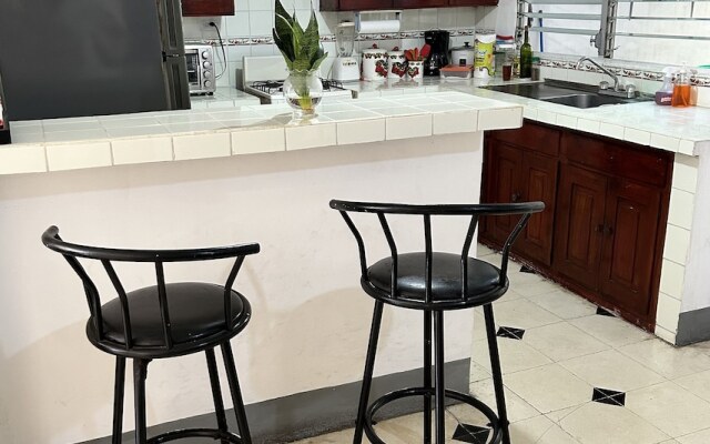 El Callejon Guest House