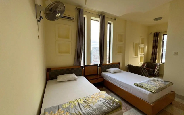 Ho Phong Hotel