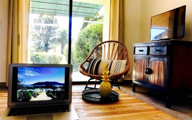 Villa avec vue sur baie de Santa Giulia