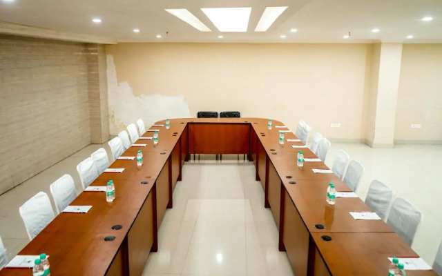 Hotel JSR Continental