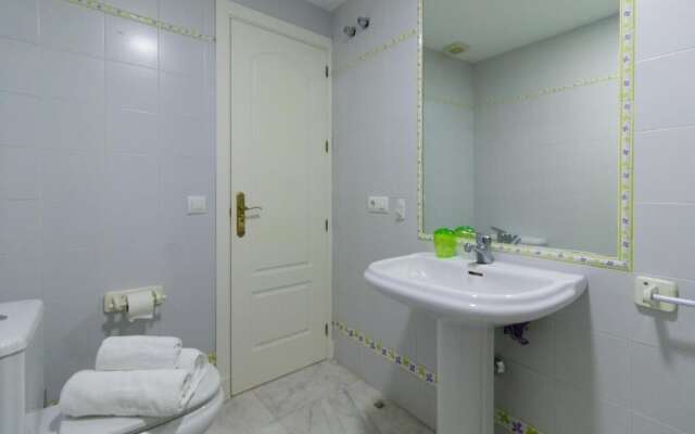 Apartamento La Corrala de Luna V