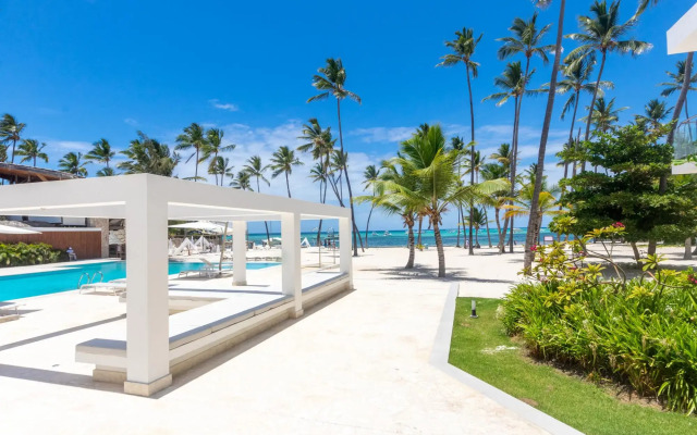 Stylish 3-Bedroom Apartment near the Bavaro Beach