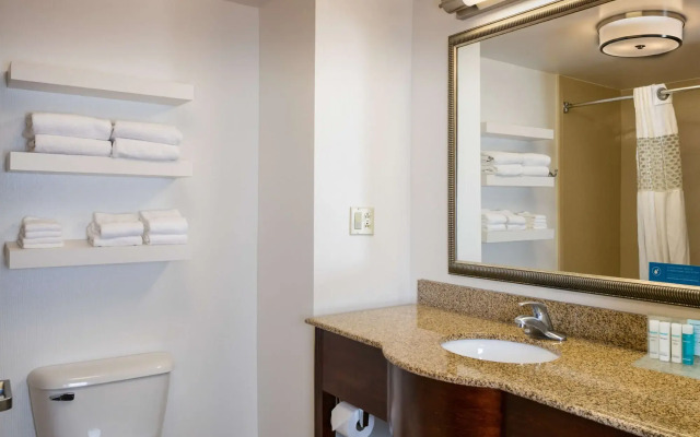 Hampton Inn & Suites Toledo-Perrysburg