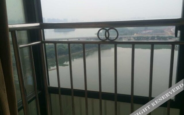 Rnhu Hotel