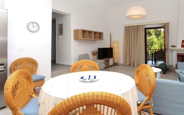 Lorenia Sea Side Villa, Elani