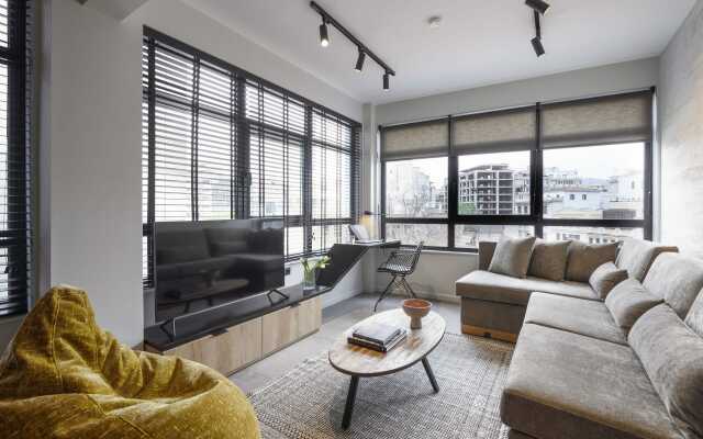 Olvios Luxury Suites & Lofts