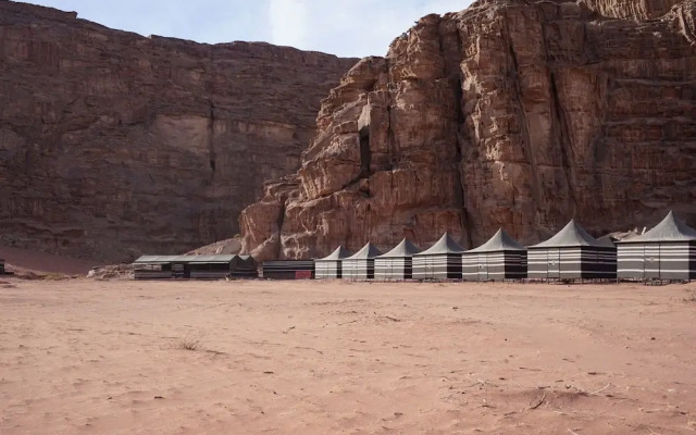 Mirage Rum Camp