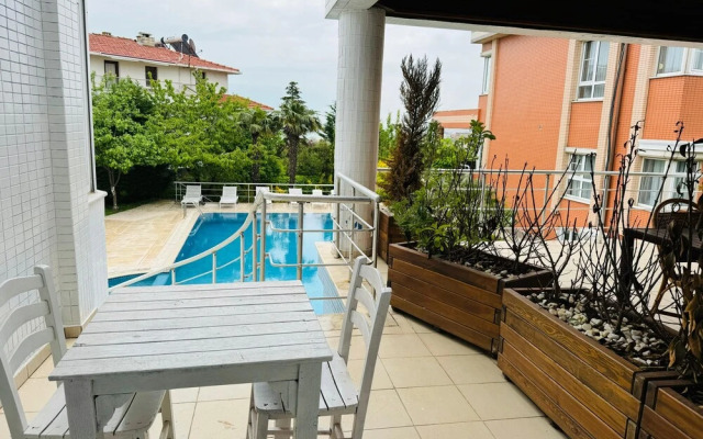 Treekos Suite Hotel Istanbul Airport