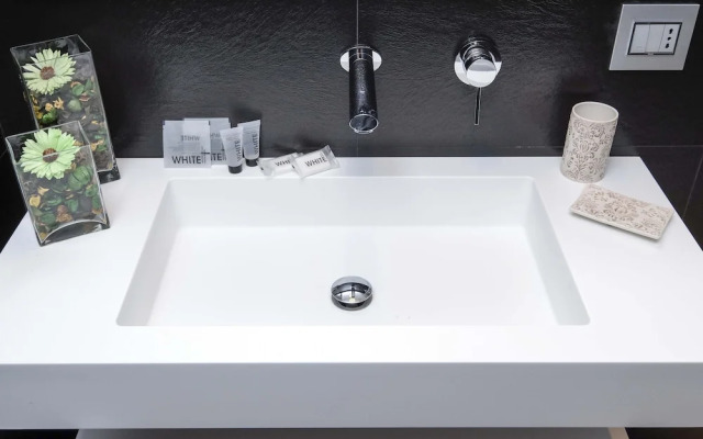 Brilliant Modern Home In Monti