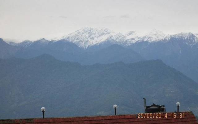 Johar Hilltop Resort