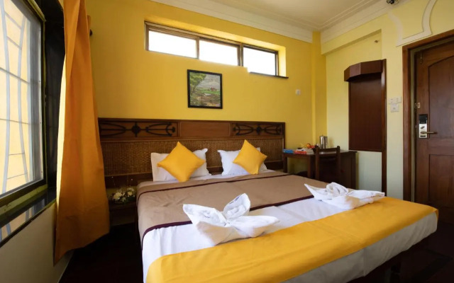 Oyo 17233 Hotel Raj Resort