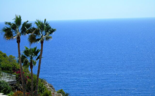 Sea View Mediterranean Bungalow