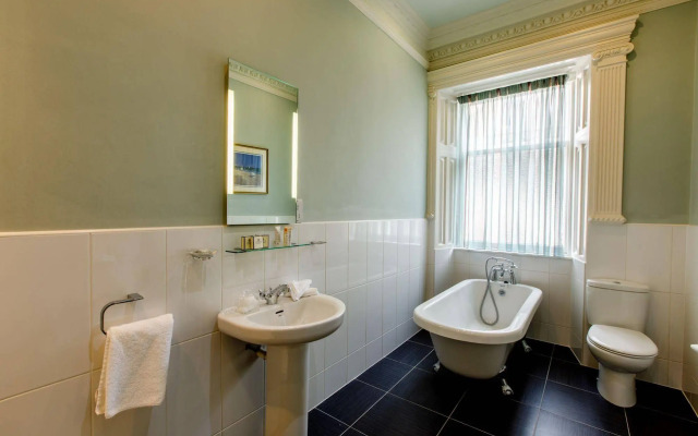 Tor Na Coille Hotel & Restaurant
